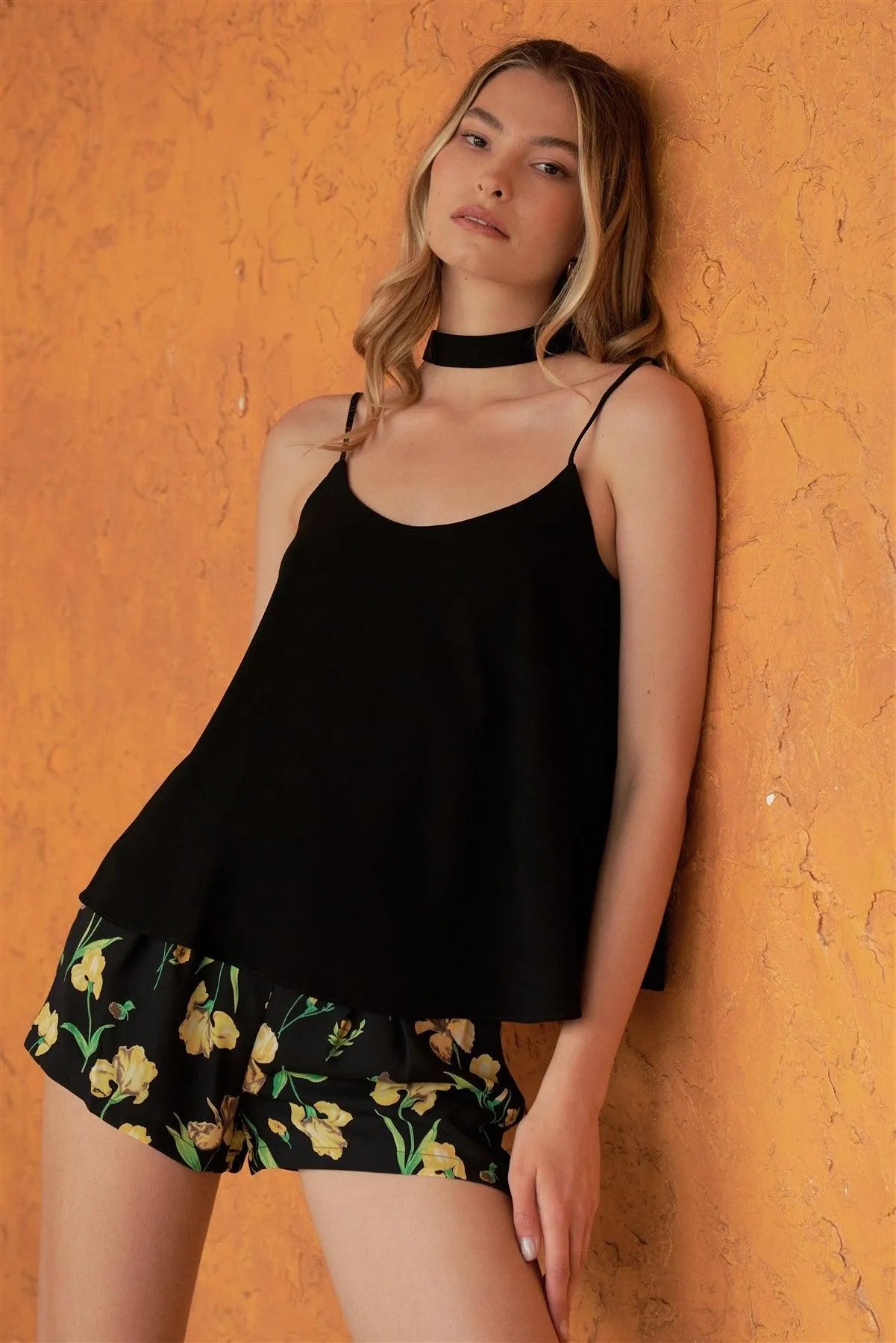 Black Sleeveless Round Neck With Choker Derail Strappy Back Top /1-2-2-1 - Tasha Apparel Wholesale