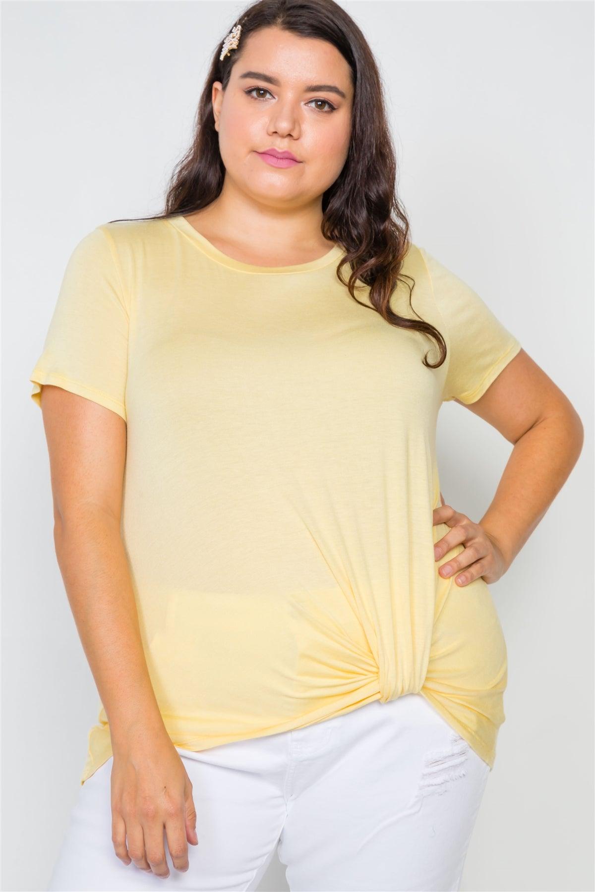 Plus Size Yellow Solid Front-Twist Short Sleeve Top /2-2-2