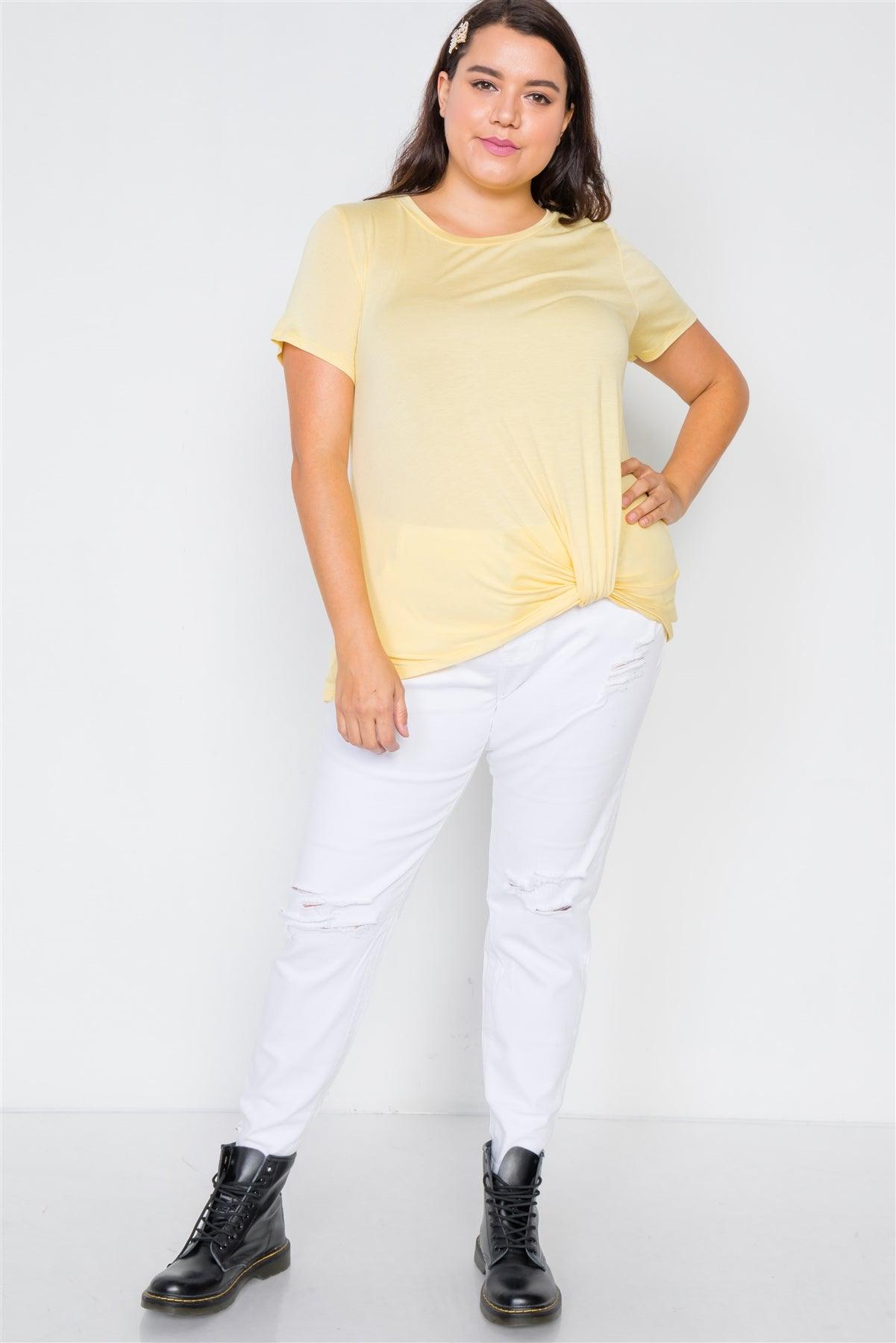 Plus Size Yellow Solid Front-Twist Short Sleeve Top /2-2-2
