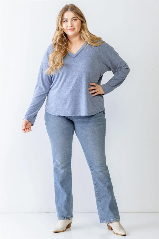 Junior Plus Blue Leopard Print V-Neck Long Sleeve Top /1-2-2 - Tasha Apparel Wholesale
