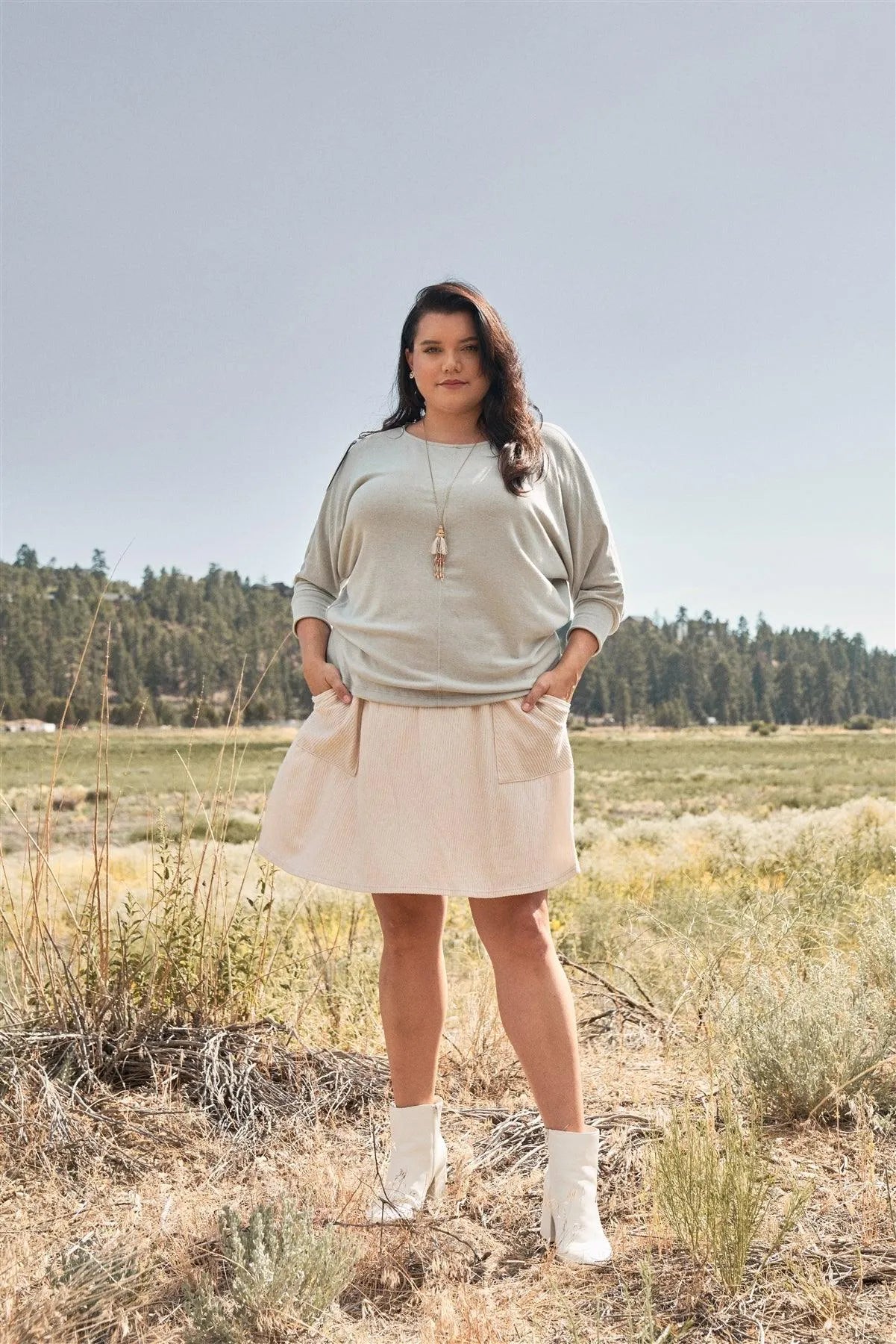 Junior Plus Beige Ribbed Elasticated Waistline Two Side Pockets Flare Mini Skirt /3-2-1 - Tasha Apparel Wholesale