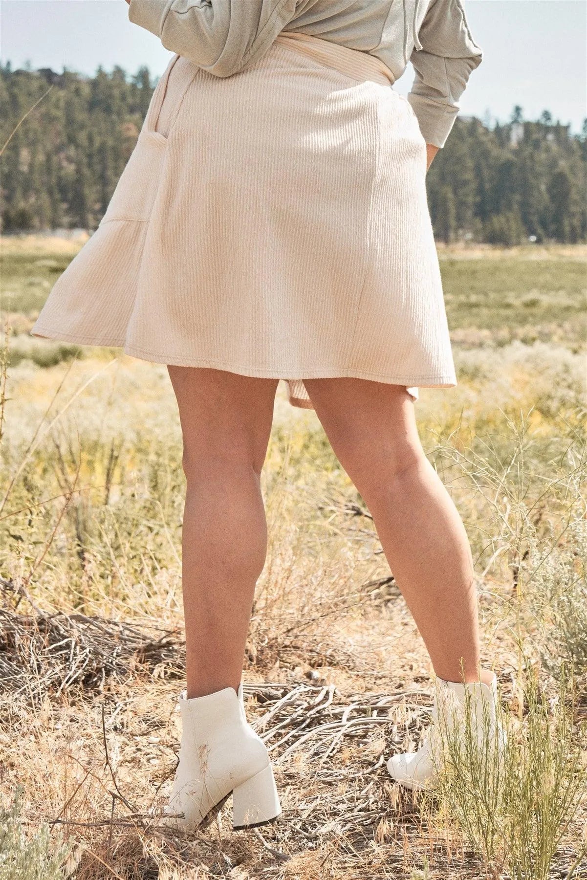 Junior Plus Beige Ribbed Elasticated Waistline Two Side Pockets Flare Mini Skirt /3-2-1 - Tasha Apparel Wholesale