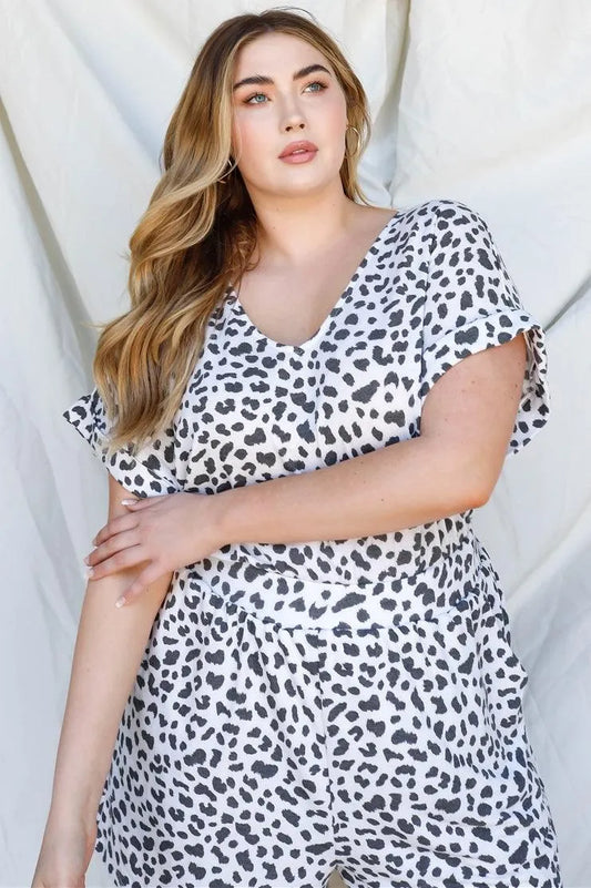 Junior Plus Charcoal & White Leopard Print Short Sleeve Romper /3-2-1 - Tasha Apparel Wholesale