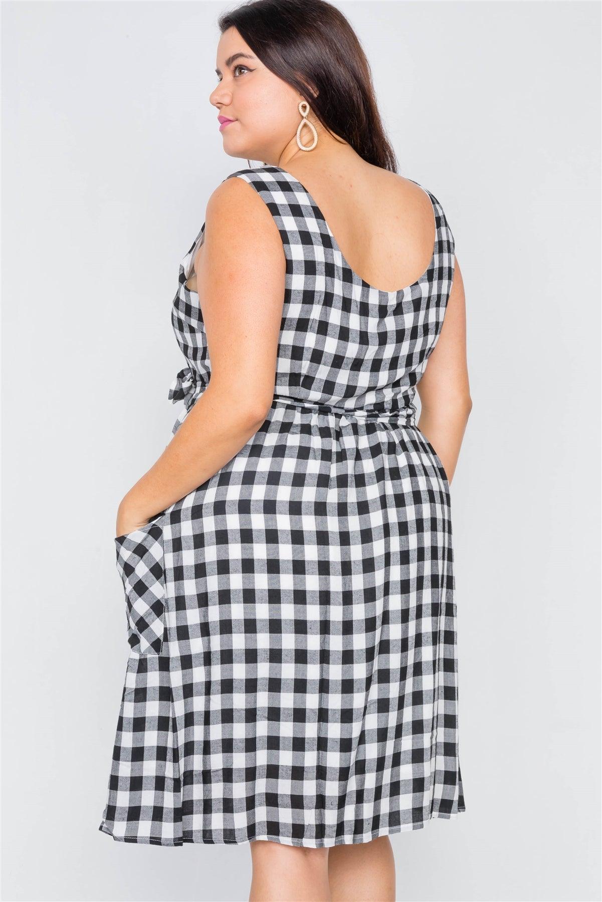 Junior Plus Size Black Scoop Neck Side Pockets Checkered Gingham Midi Dress /1-2-2-1