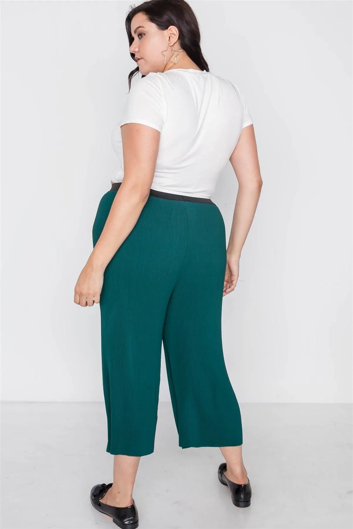 Junior Plus Size Green Ribbed Wide Leg Ankle Pants /2-2-2 - Tasha Apparel Wholesale