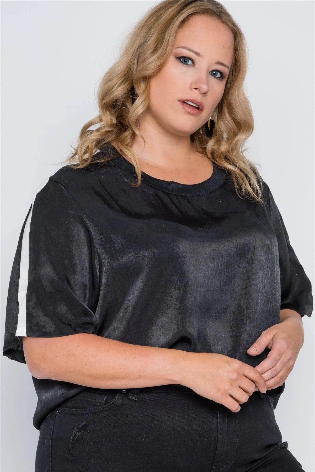 Plus Size Black Colorblock Short Sleeve Top /2-2-2 - Tasha Apparel Wholesale