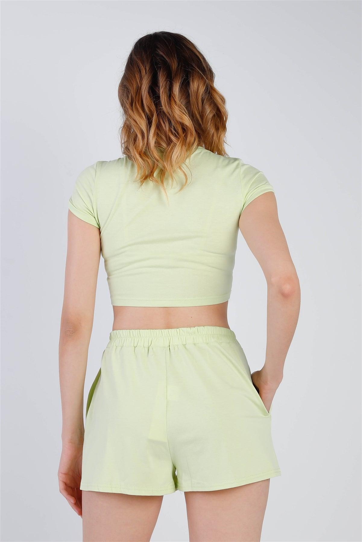 Green Cut-Out Detail Self-Tie Hem Short Sleeve Crop Top & High Waist Short Set /2-2-2