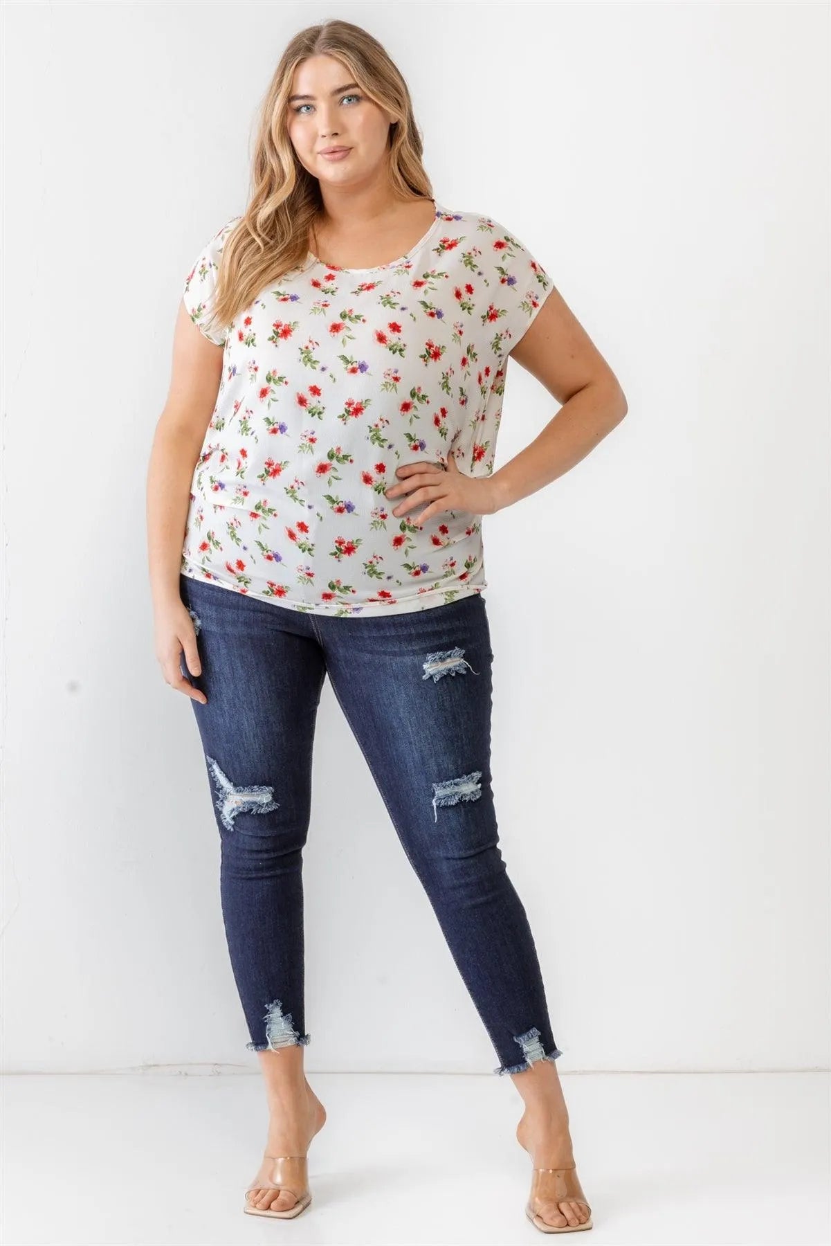 Junior Plus Ivory Flower Print Ruched Top /1-1-1 - Tasha Apparel Wholesale