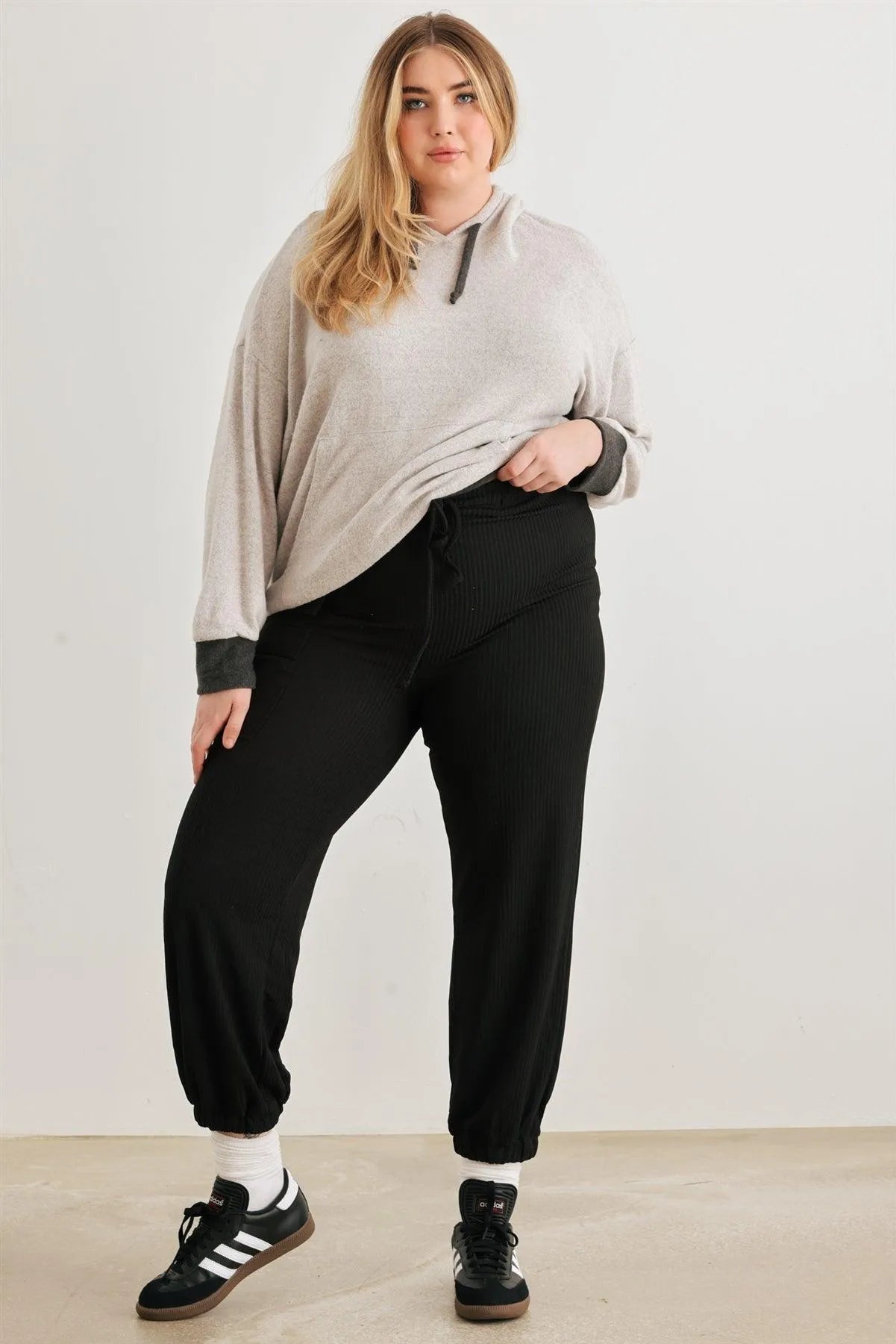 Junior Plus Black Ribbed High Waist Jogger Pants /1-1-1 - Tasha Apparel Wholesale